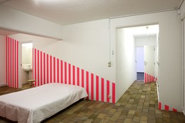 Daniel Buren, Le decor et ston double