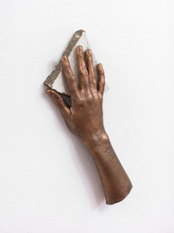 Esther Kläs, Hand (Piazza)