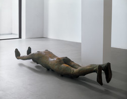 Exhibition view Antony Gormley