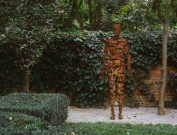 Exhibition view Antony Gormley