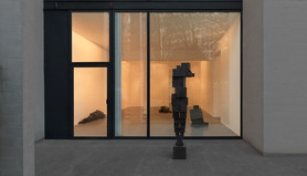 Exhibition view Antony Gormley